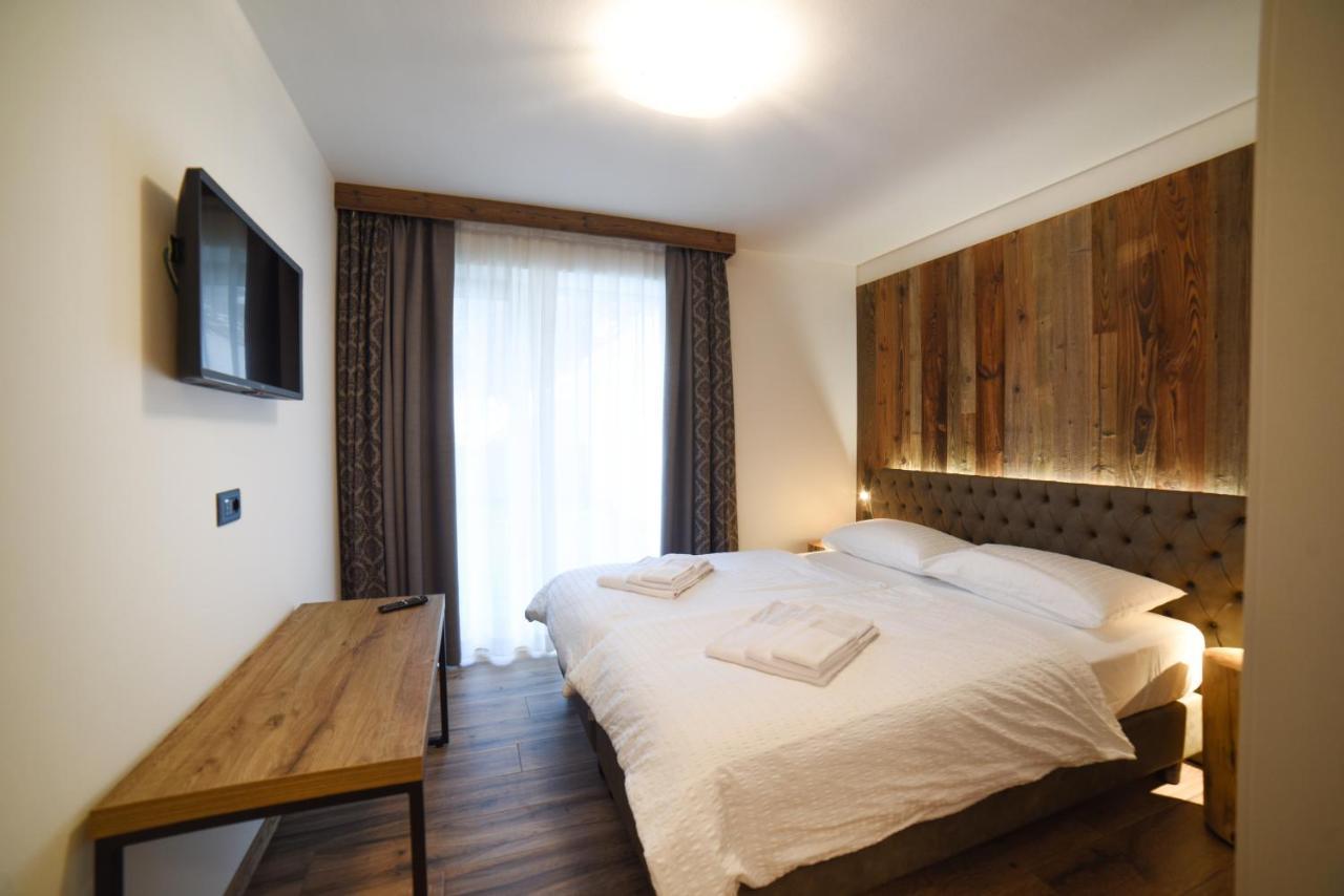 Residence & Wellness 3Mila เปอิโอโฟนติ ภายนอก รูปภาพ