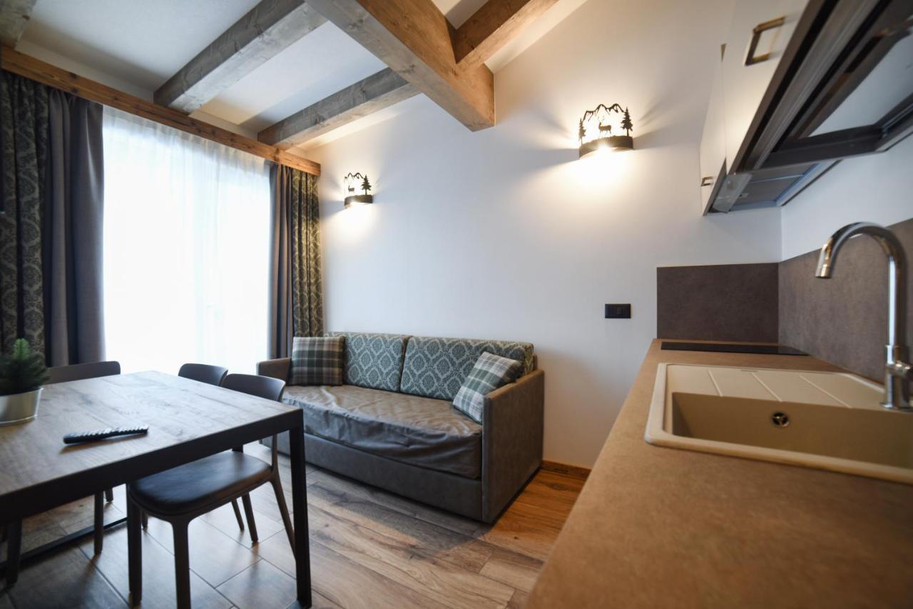 Residence & Wellness 3Mila เปอิโอโฟนติ ภายนอก รูปภาพ